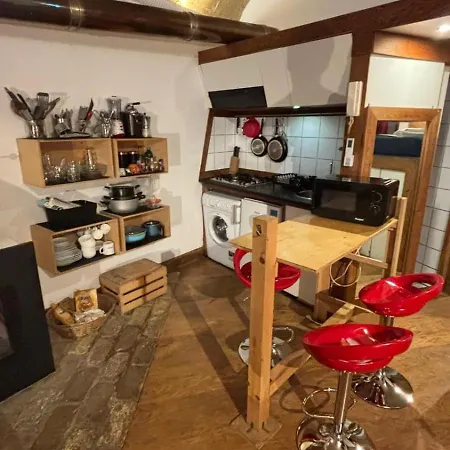Lägenhet Charming Loft Trastevere